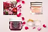 JO MALONE Red Roses sapun s njegujućim shea maslacem i neodoljivim mirisom ruže, 130 kn/ DIOR PRESTIGE LA CRÈME DE TEINT tonirana krema glatke teksture s anti-age djelovanjem za baršunasti izgled kože (cijena na upit)/ SISLEY Paris Black Rose Skin Infusion dnevna krema za hidrataciju, vraćanje sjaja i elastičnosti koži lica/ FRESH Rose Deep Hydration Sleeping Mask 2-u-1 hidratantna noćna maska gel teksture za obnovu i vraćanje sjaja koži lica