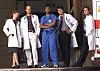 S kolegama Alex Kingston, Anthonyjem Edwardsom, Eriqom La Salleom, Goranom Višnjićem u ‘Hitnoj službi‘