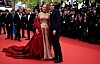 Uma Thurman sa sinom Levonom Roanom Thurmanom-Hawkeom na kanskom crvenom tepihu