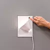 Electric Paint Lamp Kit londonske tvrtke Bare Conductive za izradu svjetiljke.