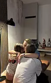 Dvanaestogodišnja Iris ide u šesti razred, a šestogodišnja Elena još je u vrtiću