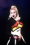 Na svjetskoj turneji 'Blonde Ambition' 1990.