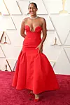 Tracee Ellis Ross u Carolina Herrera looku