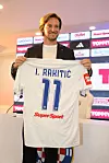 Rakitić nakon potpisa ugovora za Hajduk