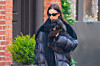 Irina Shayk u šetnji s ljubimcem