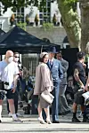 Claire Foy i Paul Bettany na snimanju mini serije