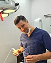 U beogradsku ordinaciju dolaze mu i Hrvatice. Operiraju nos, grudi, kapke, a dolaze i na anti-aging tretmane.