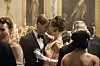 Princeza Margaret, koju glumi Vanessa Kirby, upušta se u ljubavnu vezu s fotografom Tonyjem Armstrong-Jonesom te se za njega i udaje