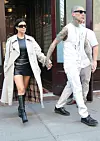 Kourtney Kardashian i Travis Barker u New Yorku u listopadu 2021.