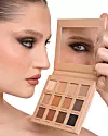 Nakon što smo sredinom 2010.-ih svaki dan nosili težak make-up koji je često uključivao i nanošenje tuša, bili smo na kratkom detoxu i izbjegavali bilo kakvo eksperimentiranje