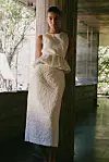 Zara bluza s volanima (25,95 eura)/midi suknja (29,95 eura)