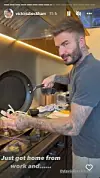David je Victoriju dočekao s večerom.