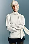 Zara bluza ima satenski sjaj
