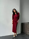 Komplet bluza s detaljem cvijeta i suknja (138 eura)