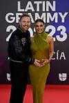 Francuski glazbenik David Guetta i Jessica Ledon na dodjeli glazbenih nagrada Latin Grammy u španjolskoj Sevilli