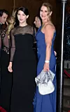 Phoebe Gates s majkom Melindom lani u New Yorku na gala večeri zaklade Georgea i Amal Clooney