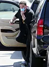 ENT/SPLASHNEWS.COM/SPLASH/PROFIMEDIA Ben Affleck drops off his children at school with his fancy customized SUV in Los Angeles. Pictured: Ben Affleck,Image: 606106286, License: Rights-managed, Restrictions: -FRA, -ITA, -JPN, Model Release: no, Credit line: ENT/SplashNews.com/Splash/Profimedia