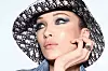 Bella Hadid za Dior uz smokey eyes