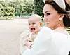 Vojvotkinja Catherine od Cambridgea nosila je bijele biserne naušnice u obliku cvijeta na krštenju svog sina Louisa.