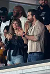 U svečanoj loži društvo joj je bio glumac Ryan Reynolds