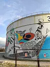 Najveći hrvatski mural na spremniku za vodu u Rafineriji nafte Rijeka.