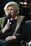 Opatija, 010325. Kristalna dvorana hotela Kvarner. Zabavno-glazbena emisija Opatija bajna s pjesmama iz serije Dnevnik velikog Perice vjerno docarava atmosferu sezdesetih godina proslog stoljeca. Na fotografiji: Zeljka Fattorini.