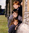 Rupert Grint, Daniel Radcliffe i Emma Watson na snimanju prvog filma ”Harry Potter i kamen mudraca” 2001. godine