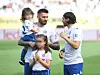 Marko Livaja na utakmici sa djecom