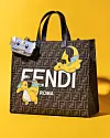 Torba iz Fendijeve capsule kolekcije Fendi x Frgmt x Pokémon