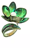 Prsten od patiniranog srebra iz kolekcije Orhideja Irineja Ćubela, 1800 kn,Lapidarium Author Jewelry.