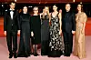 Glabenik Mark Ronson sa suprugom, glumičinom kćeri Grace Gummer, Meryl Streep, Mamie Gummer, Louise Jacobson i Henry Wolfe sa suprugom Tamryn Storm Hawker