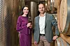 Sestra i brat Karin i Sanjin Pilato u podrumu obiteljske vinarije u mjestu Lašići
