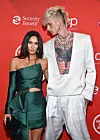 Reper Machine Gun Kelly bio joj je fatalan pa se za njega navodno već i zaručila.