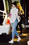 Kylie Jenner u shoppingu u trgovini Saks Fifth Avenue 2015.