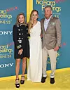 Glumica Jennifer Lawrence sa svojom majkom Karen Lawrence i ocem Gary Lawrence na premijeri filma 'No Hard Feelings'