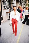 Ivana Pirizović u crveno-bijelom outfitu u Garderoba Concept Storeu