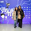 Sara Lustig i prijateljica