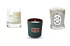 Le Labo Santal 26 Classic Candles mirisom pamuka; Nordstorm (534 kn)/ Atelier Rebul mirisna svijeća s jabukom i cimetom (XL - 763 kn)/ Diptyque Feu de Bois mirisna svijeća drvenastih nota; Neimn Marcus (68 dolara)