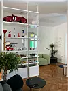 Njegov studio je tri puta veći od stana u kojem Zoran živi sa suprugom Anom, sinom Jugom i kćeri Lavinijom