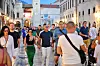 Poznato društvo u gradskoj vrevi