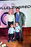 Elin i Ivica u sportskom duhu odgajaju dečke: Ivan i Leon treniraju karate i nogomet.