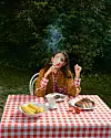 Fotografija: Sofija Modošanov (ISO DUO STUDIO) Foto asistencija: Ivana Tešić, Andrea Krželj Manekenka: Katarina Popović Šminka: Nadežda Lekić Asistentkinja na snimanju: Dunja Bajić