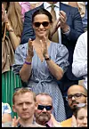 Pippa u haljini s vichy uzorkom na ovogodišnjem Wimbledonu.
