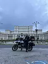 Kod zgrade Parlamenta u Bukureštu