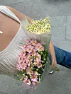 Subotnji ritual ne može proći i bez buketa cvijeća