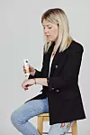 NIVEA Sun UV Face dolazi u praktičnom pakiranju pa se fluid jednostavno može nanijeti više puta kroz dan