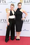 Kate Winslet prošetala je crvenim tepihom s kćeri Mijom Threapleton.