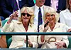 Annabel Elliot i kraljica Camilla s Diorovom torbicom u prvom planu, na Wimbledonu