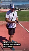 Trebalo je obrisati prašinu s rekvizita