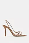 Zara prozirne sandale od vinila (39,95 eura)